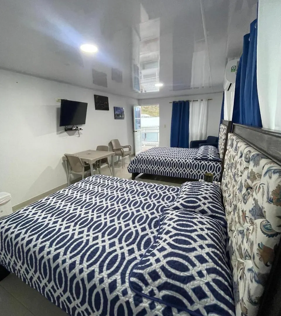 Posada Three Cay Suites Rocky Point Apartamento