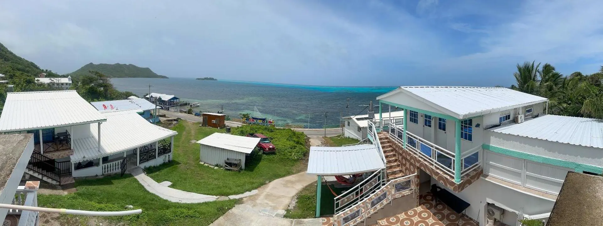 Posada Three Cay Suites Rocky Point Colombia